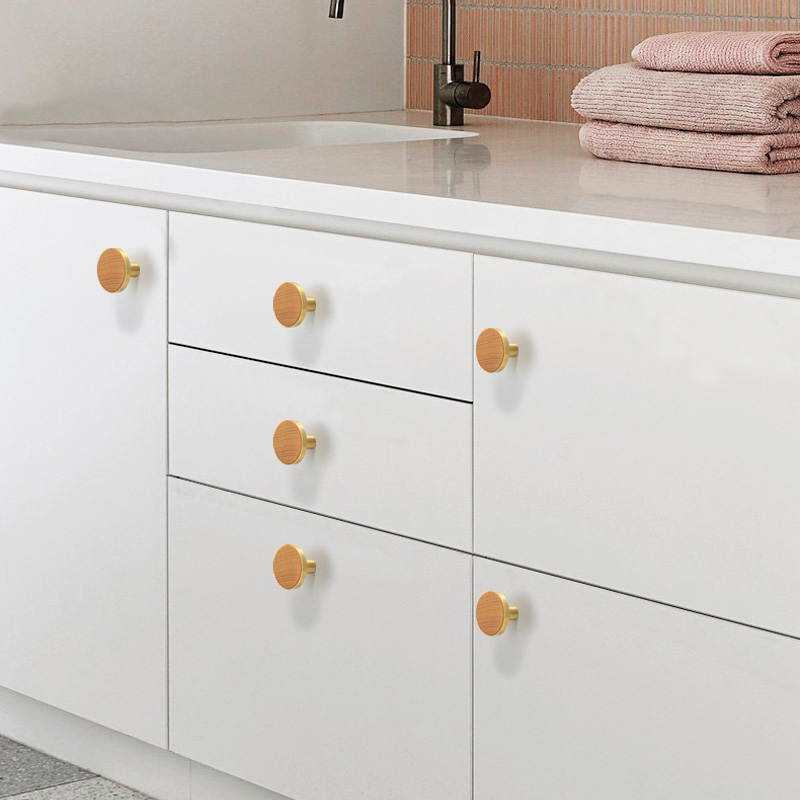 Wood Brass Door Handles and Kn - Kitchen Baking Cabinet avaliação e preço